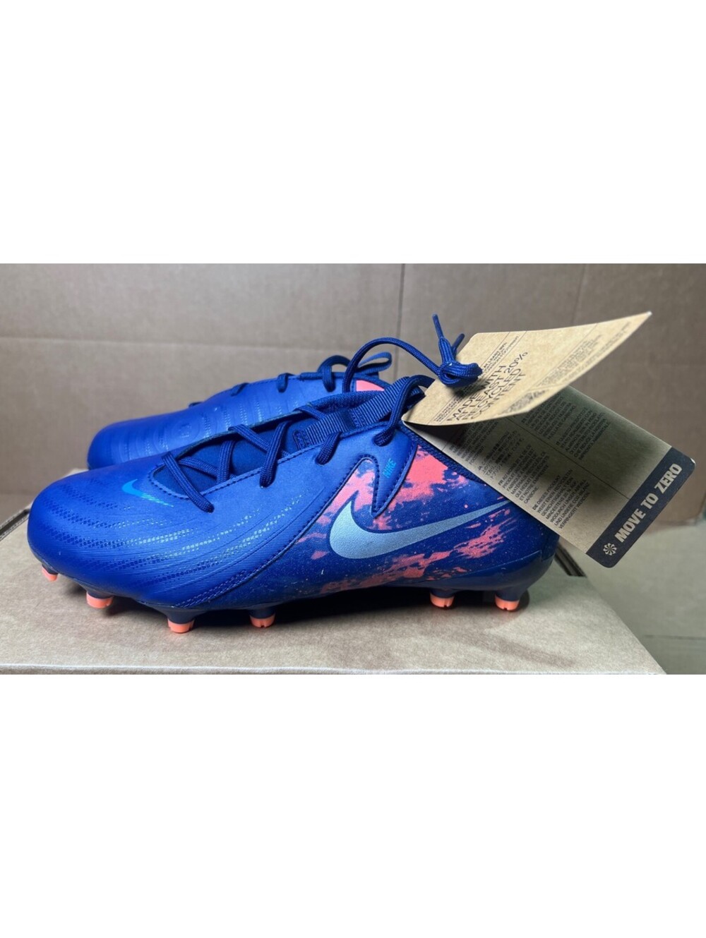 Nike. HF1607-400. Jr Phantom GX Acad FGMG EH Size- 6Y